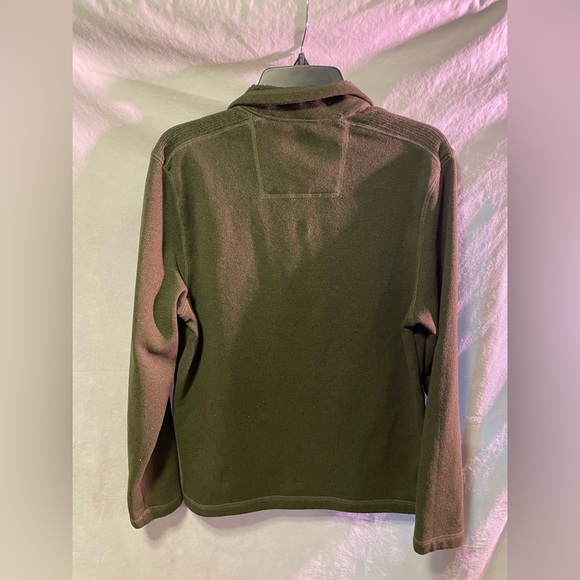 GH Bass & Co sweater - Picture 2 of 6